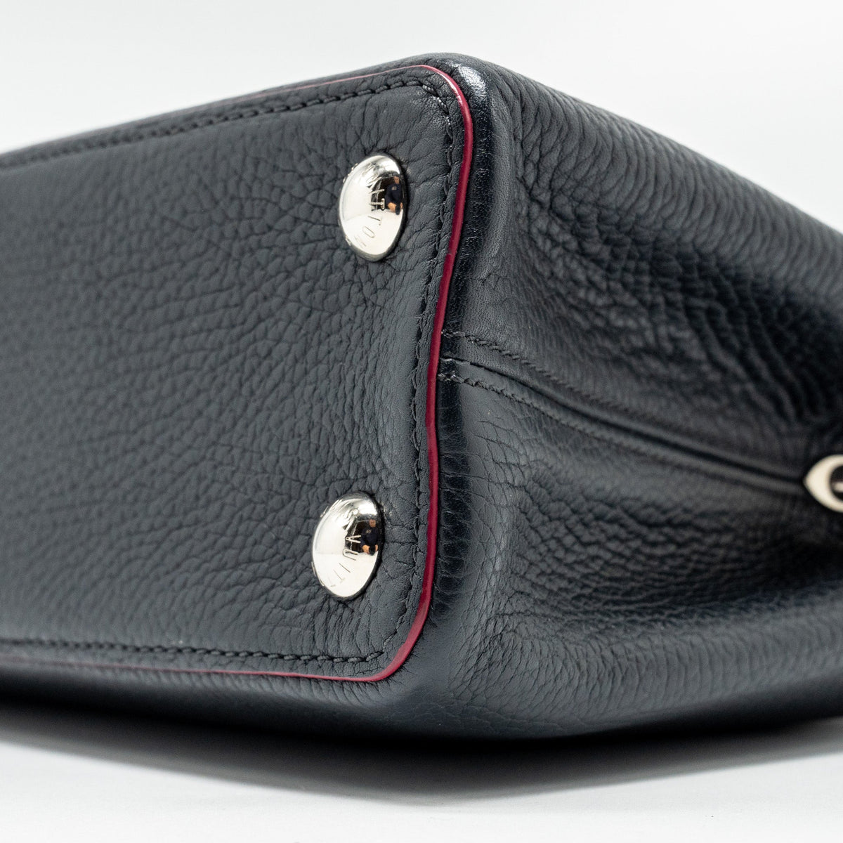 LOUIS VUITTON CAPUCINES BB TAURILLON NAVY SHW