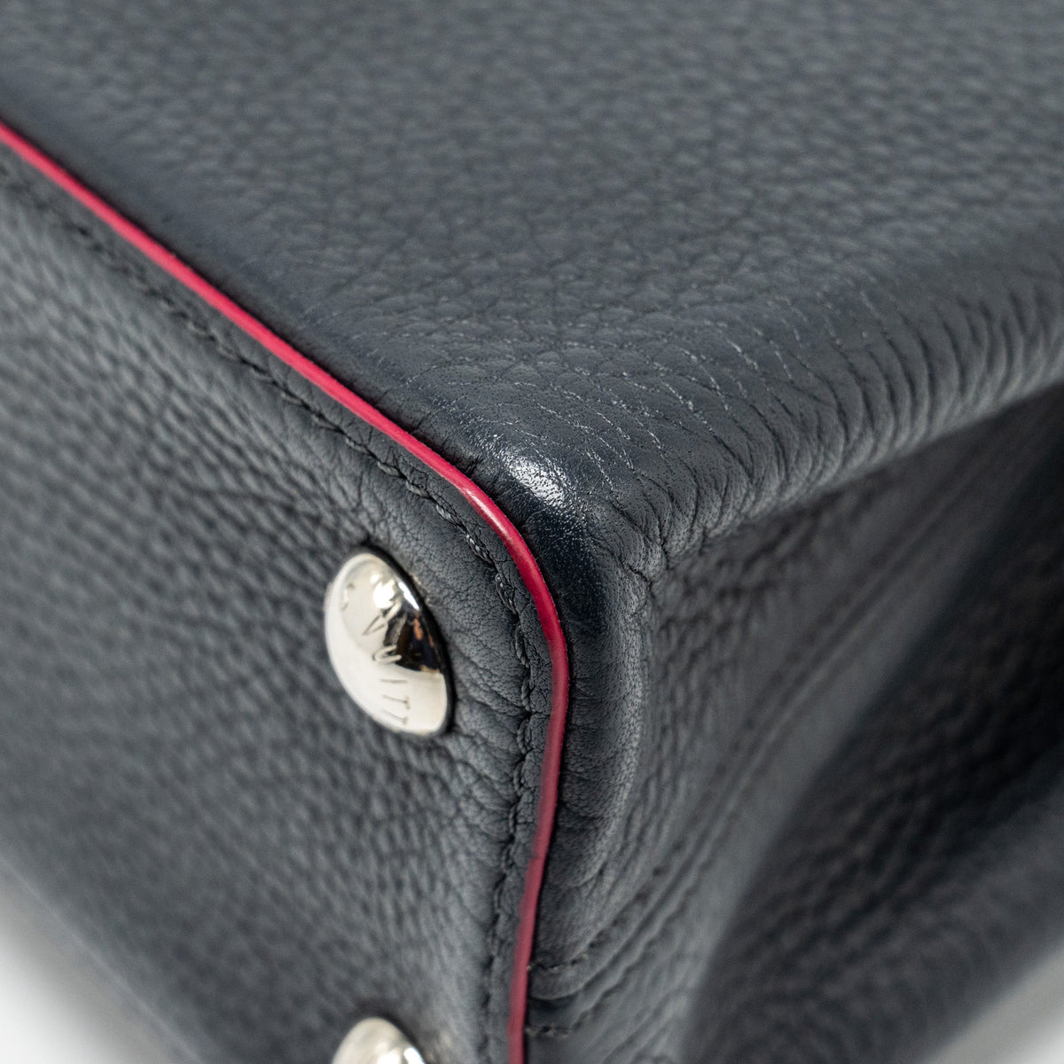 LOUIS VUITTON CAPUCINES BB TAURILLON NAVY SHW