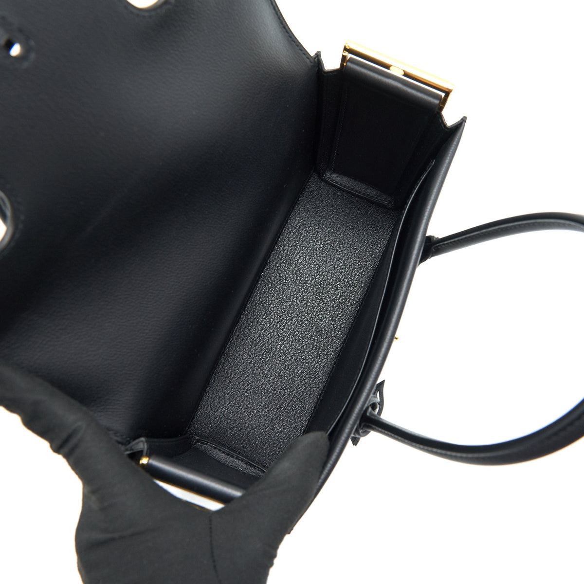 Hermes New Drag 22 Bag Black GHW