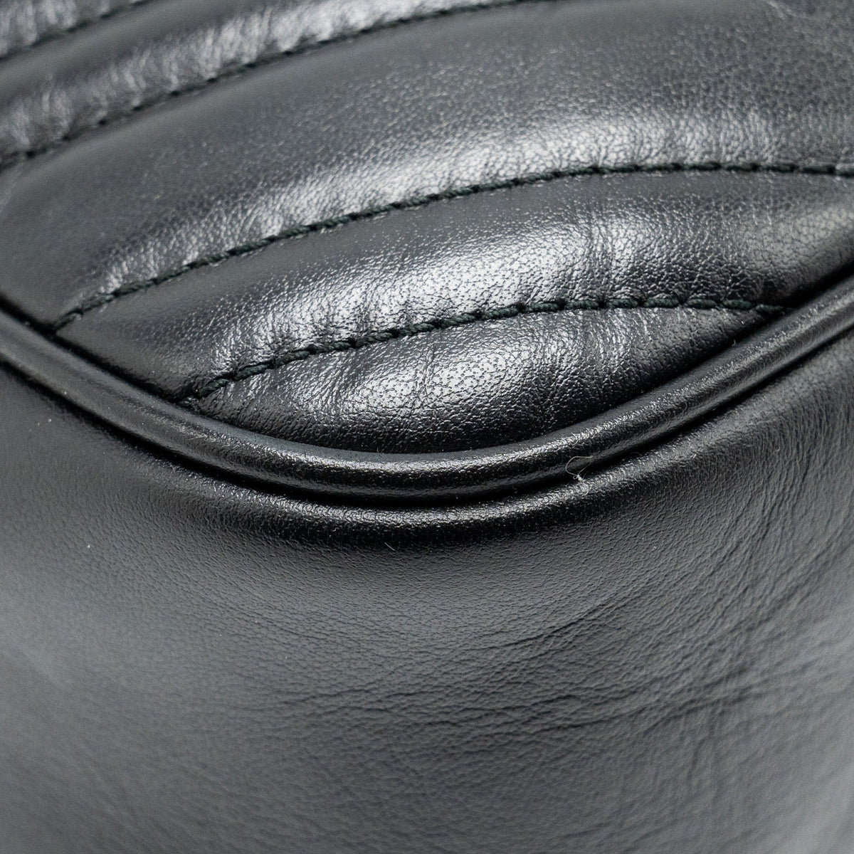 GUCCI MARMONT CAMERA BAG CALFSKIN BLACK GHW