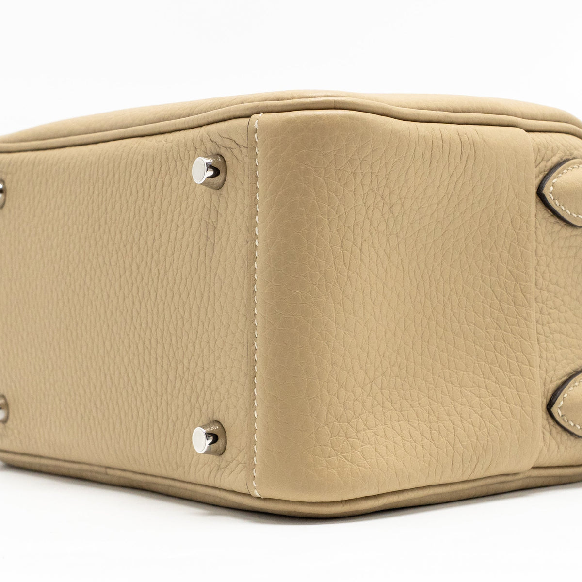 Hermes Mini Lindy II Clemence trench SHW
