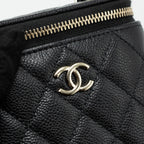 CHANEL VANITY CASE WITH DETAILED CHAIN CAVIAR BLACK LGHW