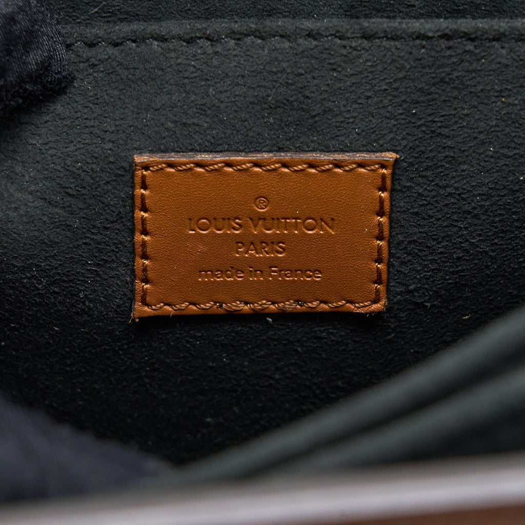 LOUIS VUITTON DAUPHINE MM MONOGRAM CANVAS GHW