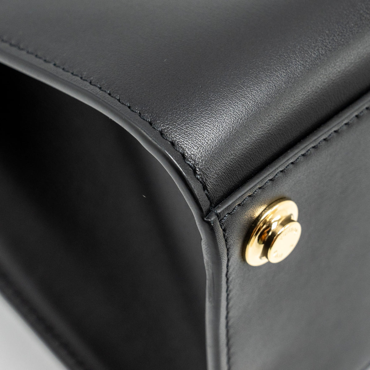 LOUIS VUITTON CITY STEAMER PM GRAINED CALFSKIN BLACK GHW