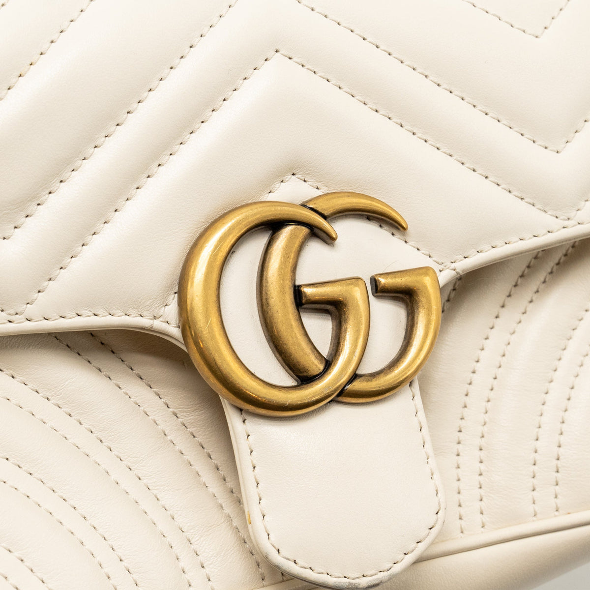 Gucci Small Marmont Shoulder Bag Matelassé chevron leather White GHW