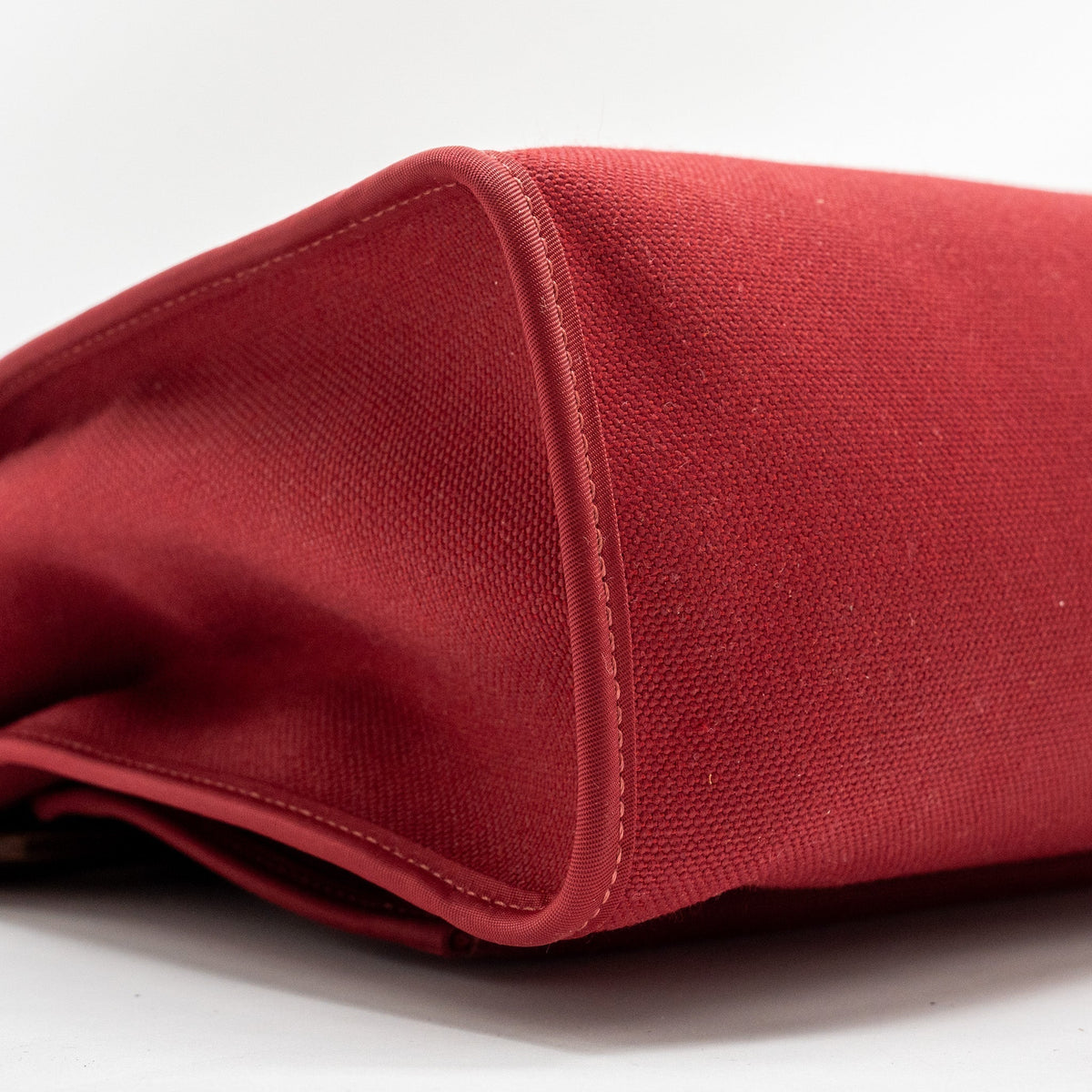 HERMES HERBAG 31 ZIP BAG CANVAS/HUNTER LEATHER RED SHW