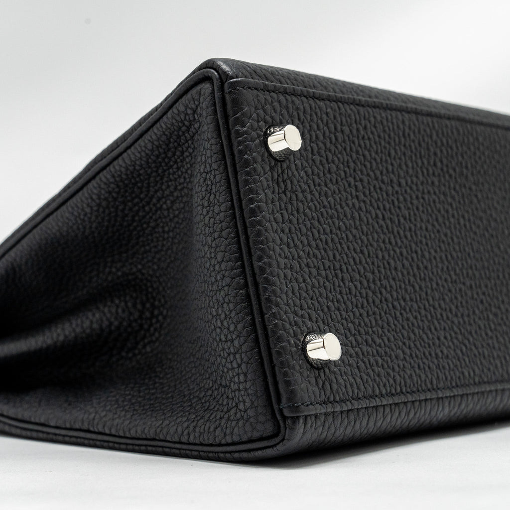 HERMES KELLY 28 TOGO BLACK SHW