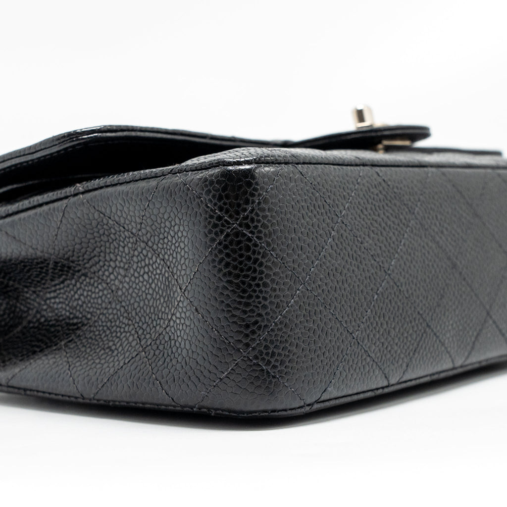 CHANEL MEDIUM CLASSIC DOUBLE FLAP BAG CAVIAR BLACK SHW