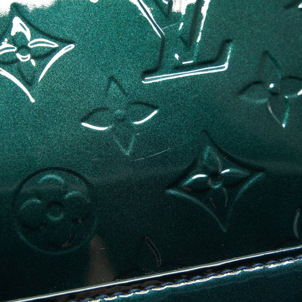 LOUIS VUITTON ALMA PM IN PATENT FORREST GREEN
