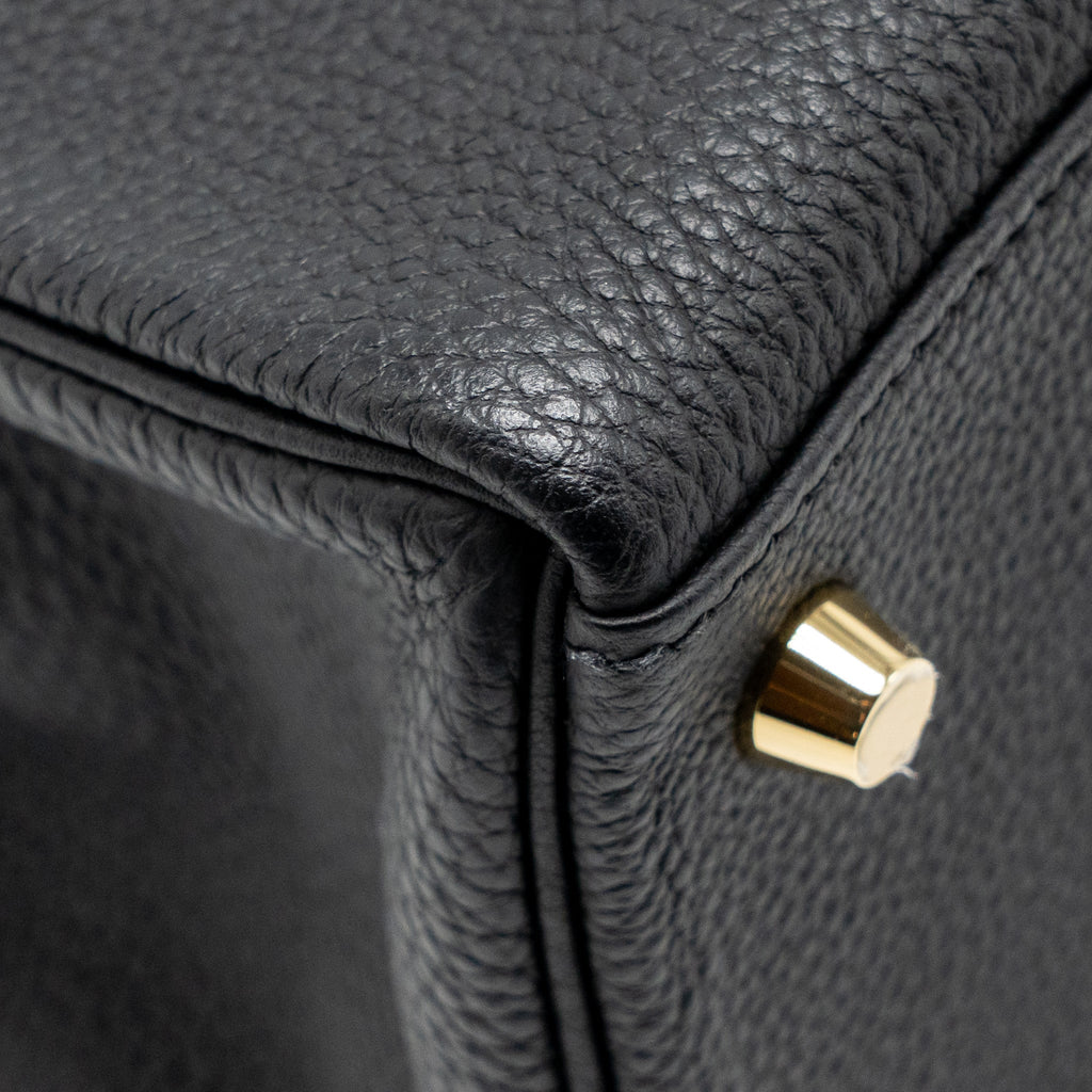 Hermes Kelly 28 Togo Black GHW