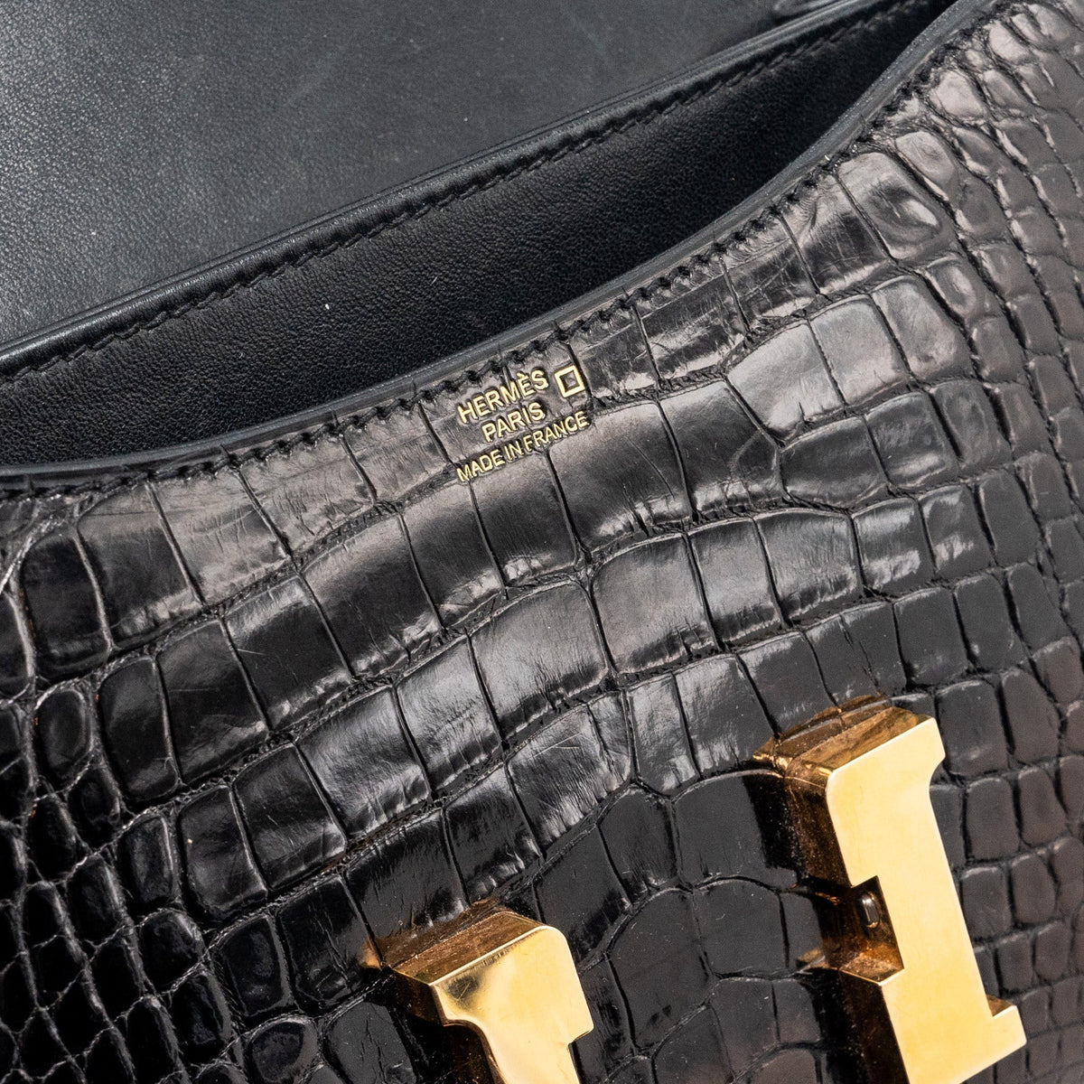 HERMES MINI CONSTANCE ALLIGATOR MISSISSIPPIENSIS SHINY BLACK GHW