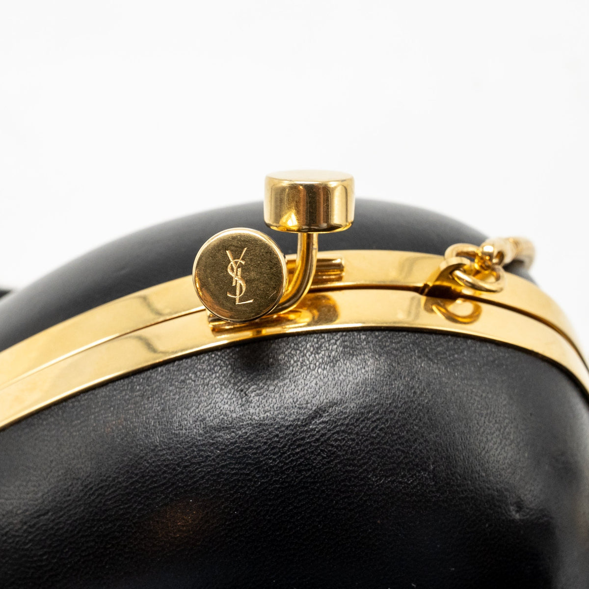 Saint Laurent/YSL Boite Love Clutch with Chain Leather Black GHW