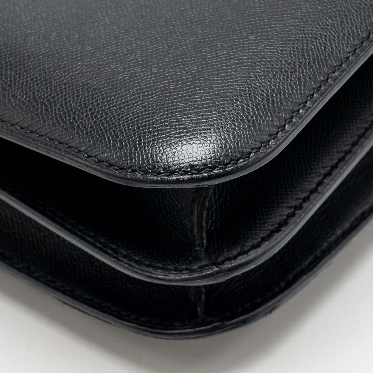 Hermes Constance 24 epsom black GHW