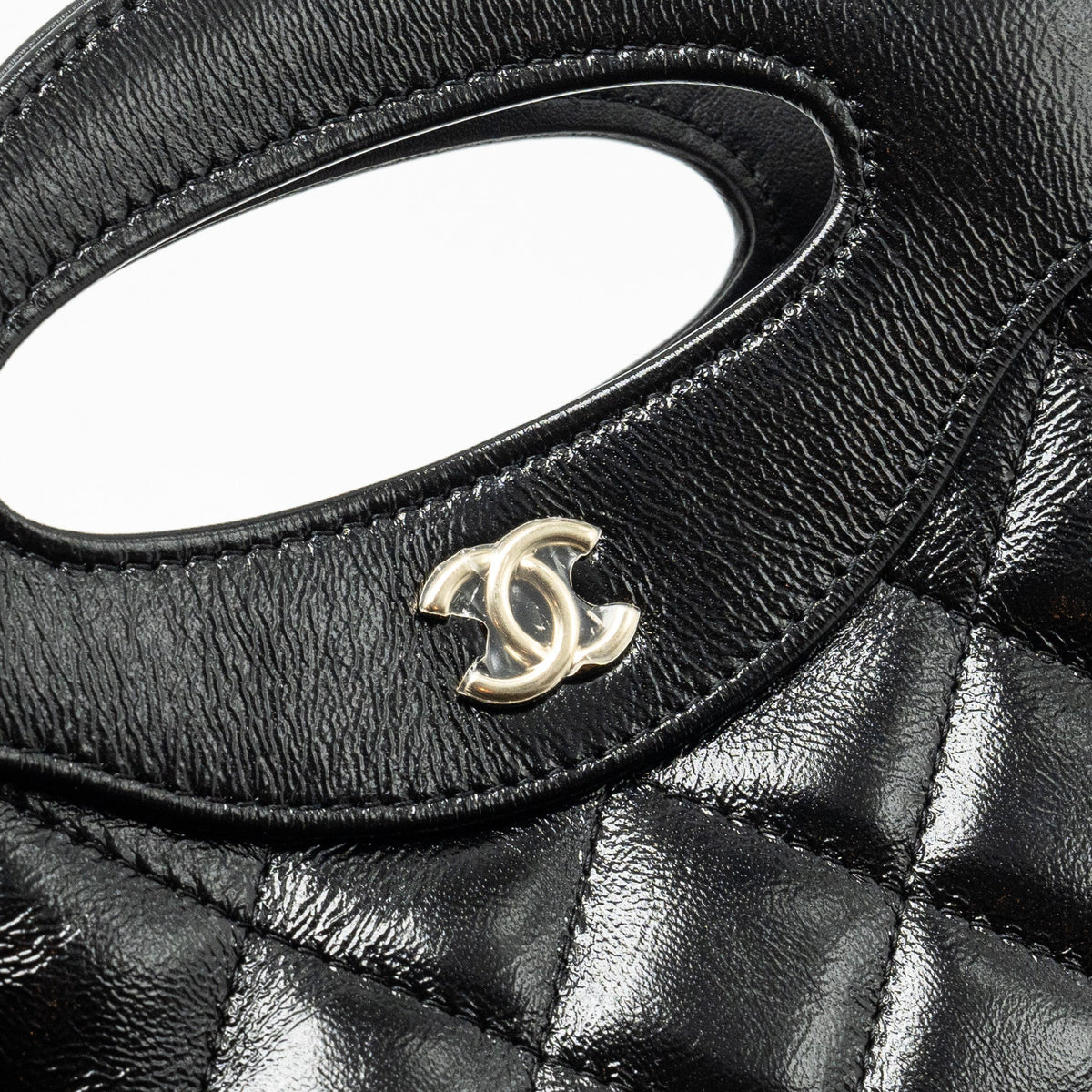 CHANEL MINI 31 CLUTCH WITH CHAIN SHINY CALFSKIN BLACK LGHW (MICROCHIP)