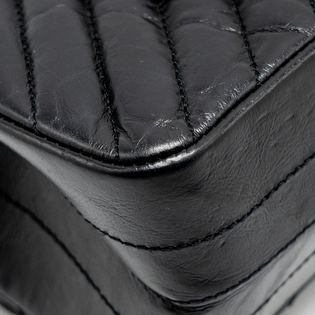 CHANEL SMALL 2.55 REISSUE DOUBLE FLAP BAG CHEVRON AGED CALFSKIN SO BLACK
