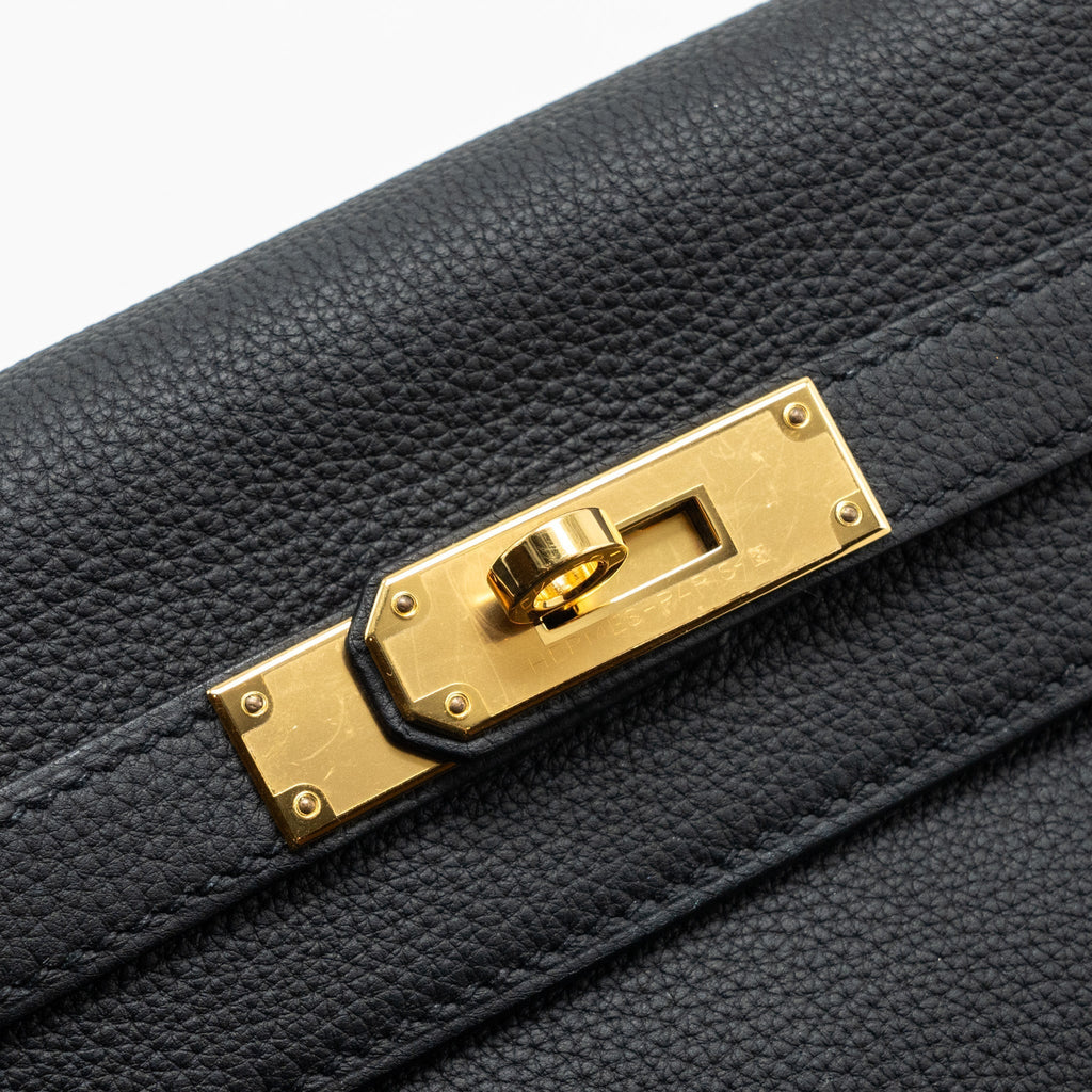 Hermes Kelly 28 Togo Black GHW