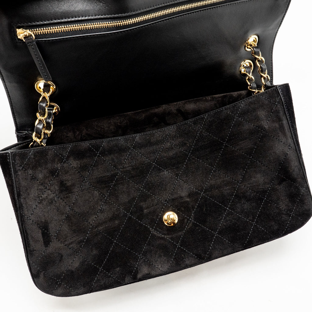 Chanel 26s Maxi flap bag suede calfskin black GHW (microchip)