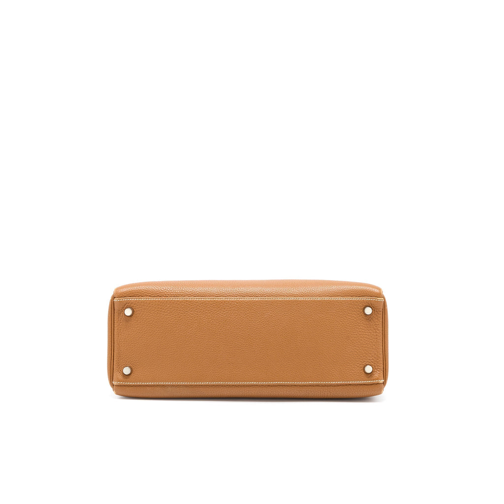 Hermes Kelly 32 Calfskin Gold SHW