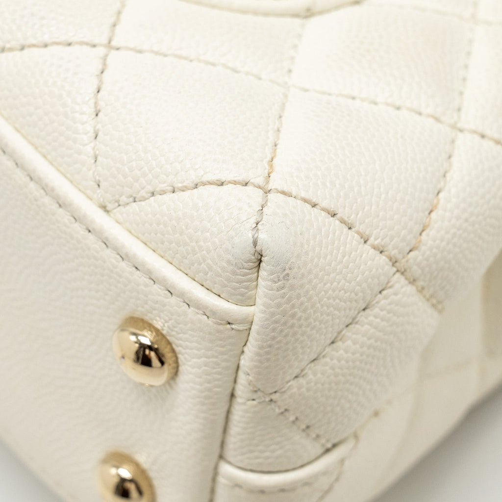 CHANEL MINI COCO HANDLE CAVIAR WHITE LGHW (MICROCHIP)