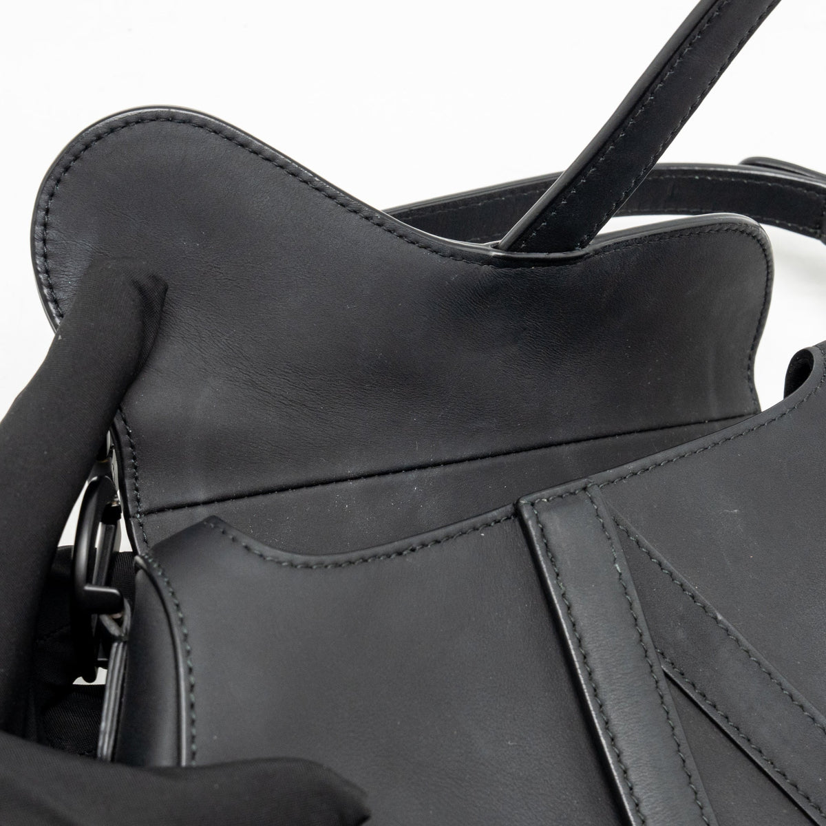 Dior mini saddle bag calfskin so black with an extra strap