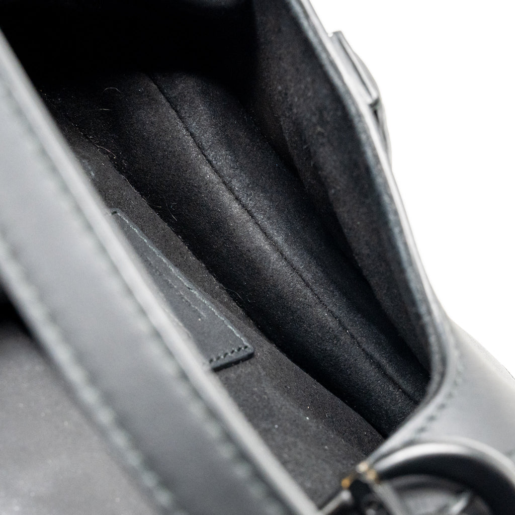 Dior mini saddle bag calfskin so black with an extra strap