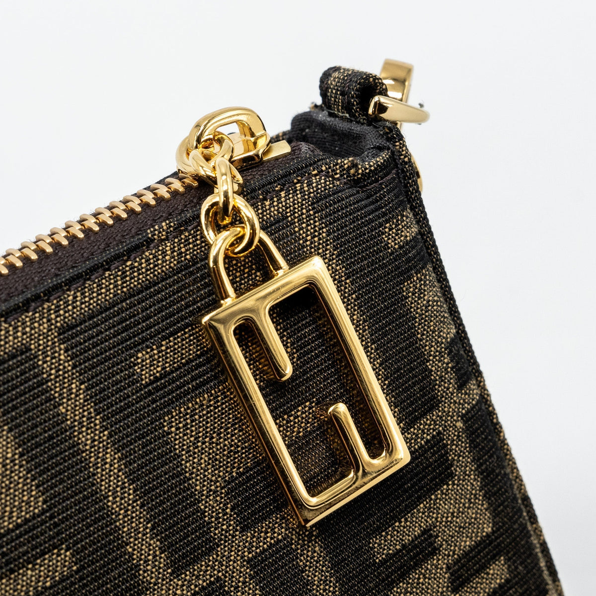 FENDI BAGUETTE POUCH BROWN JACQUARD FF FABRIC GHW