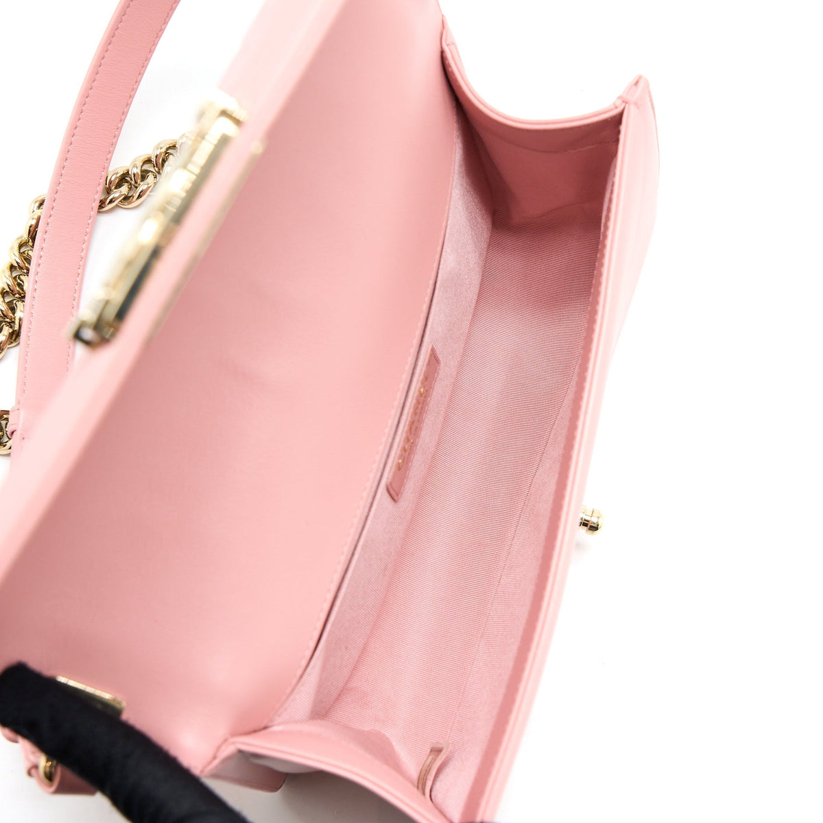 CHANEL MEDIUM BOY BAG CALFSKIN PINK LGHW