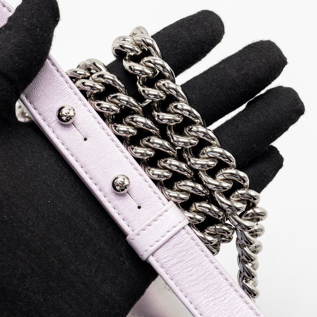 Chanel medium boy bag chevron Lambskin iridescent lilac SHW