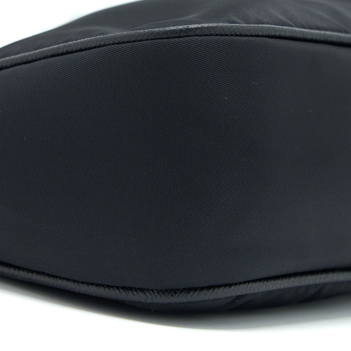 PRADA RE-EDITION 2005 NYLON BAG BLACK SHW