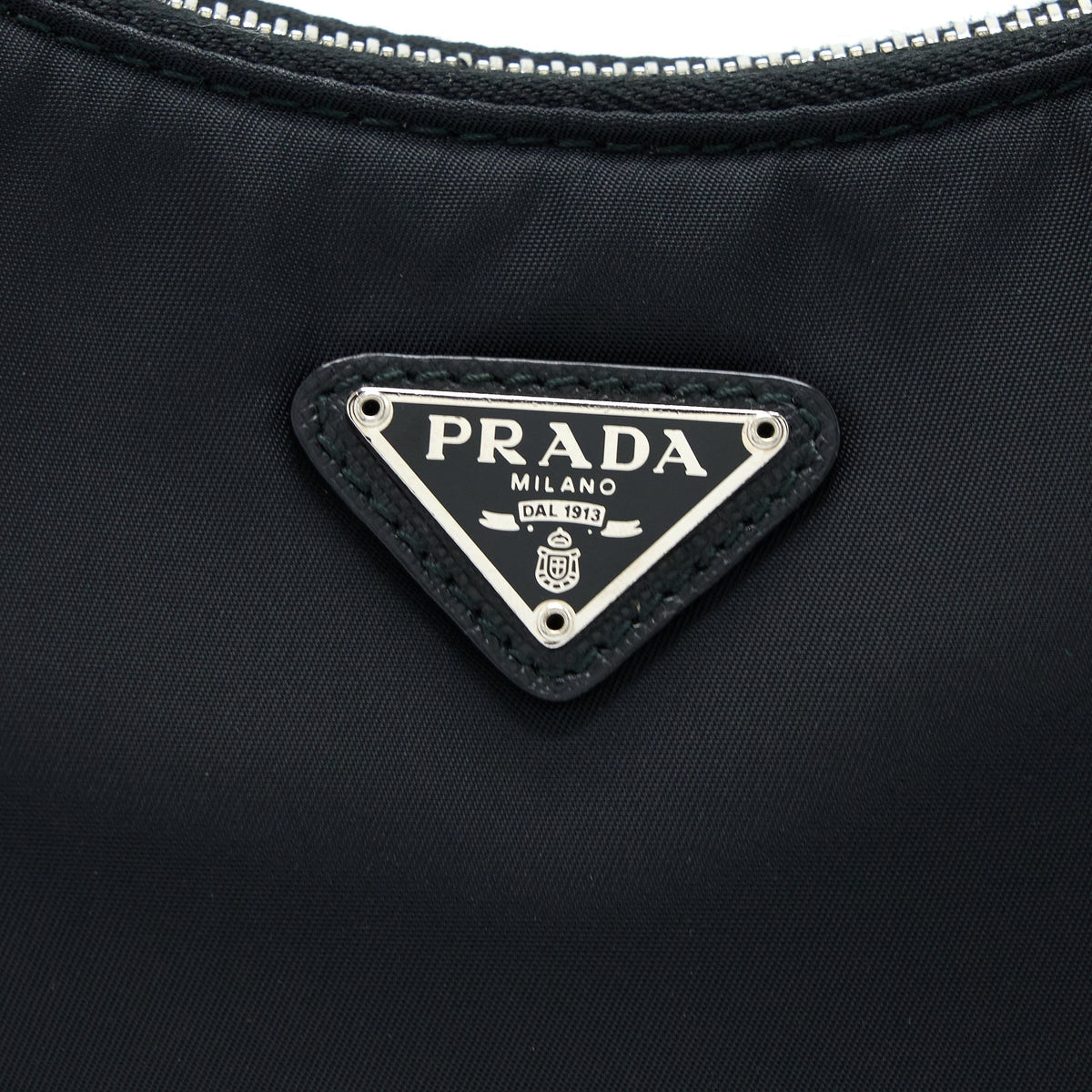 PRADA RE-EDITION 2005 NYLON BAG BLACK SHW
