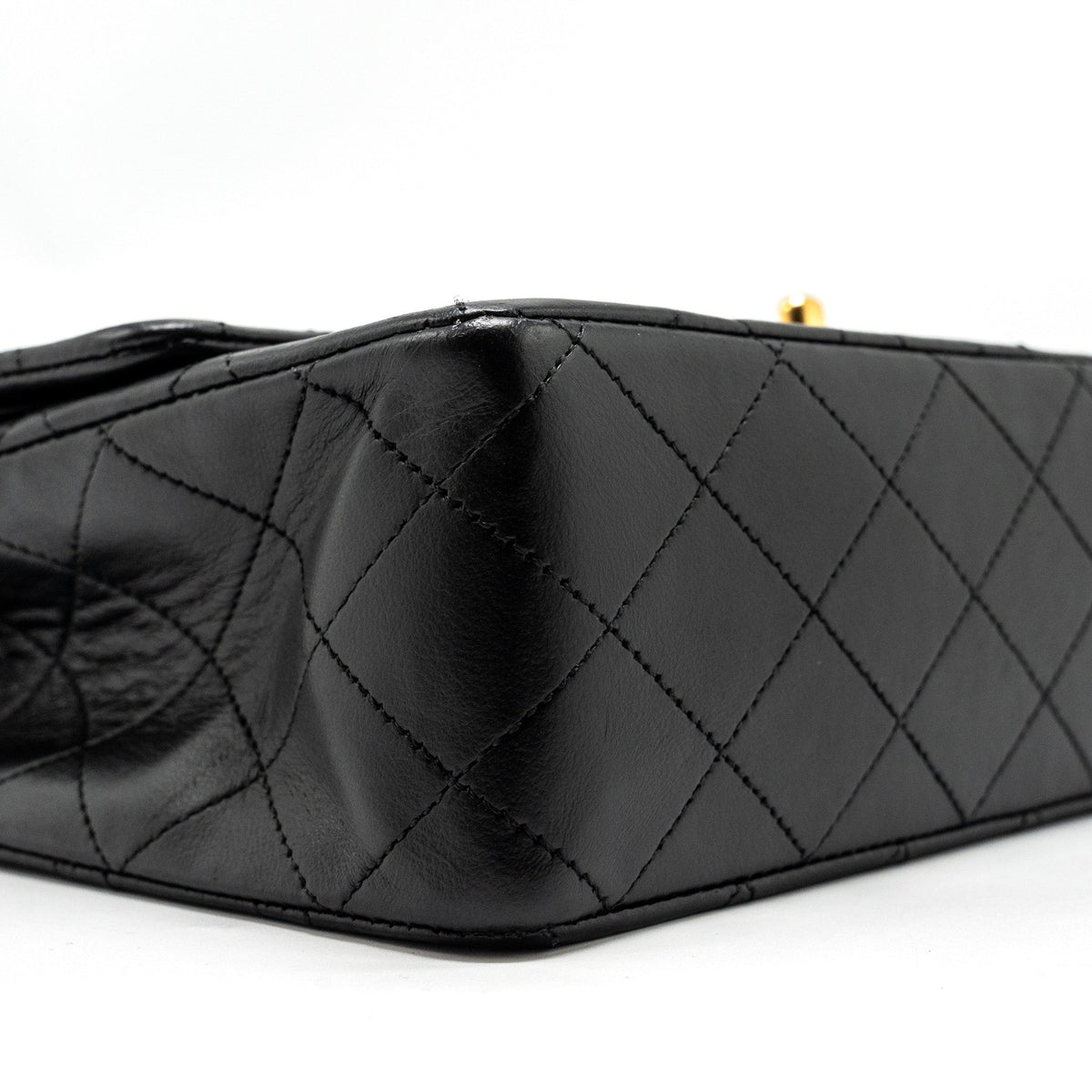 CHANEL VINTAGE MEDIUM CLASSIC DOUBLE FLAP BAG LAMBSKIN BLACK GHW