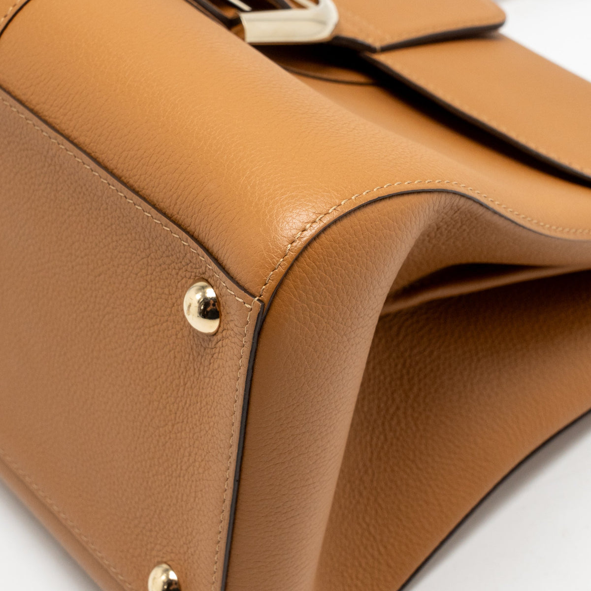 Delvaux Brilliant MM Calfskin Caramel LGHW