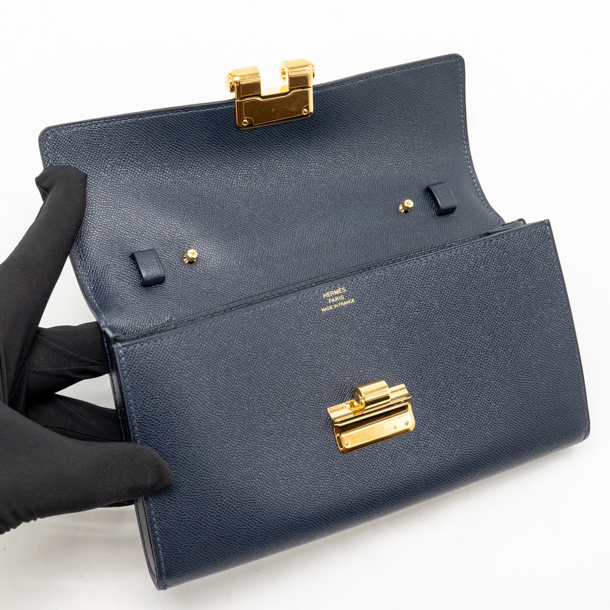HERMES Charniere to go pouch Madame Blue Nuit GHW