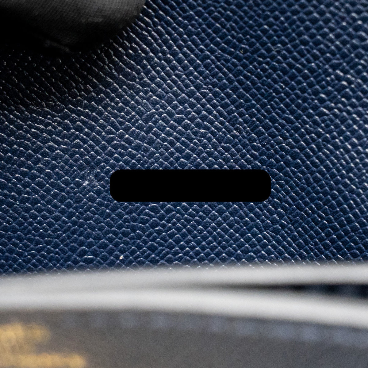 HERMES Charniere to go pouch Madame Blue Nuit GHW