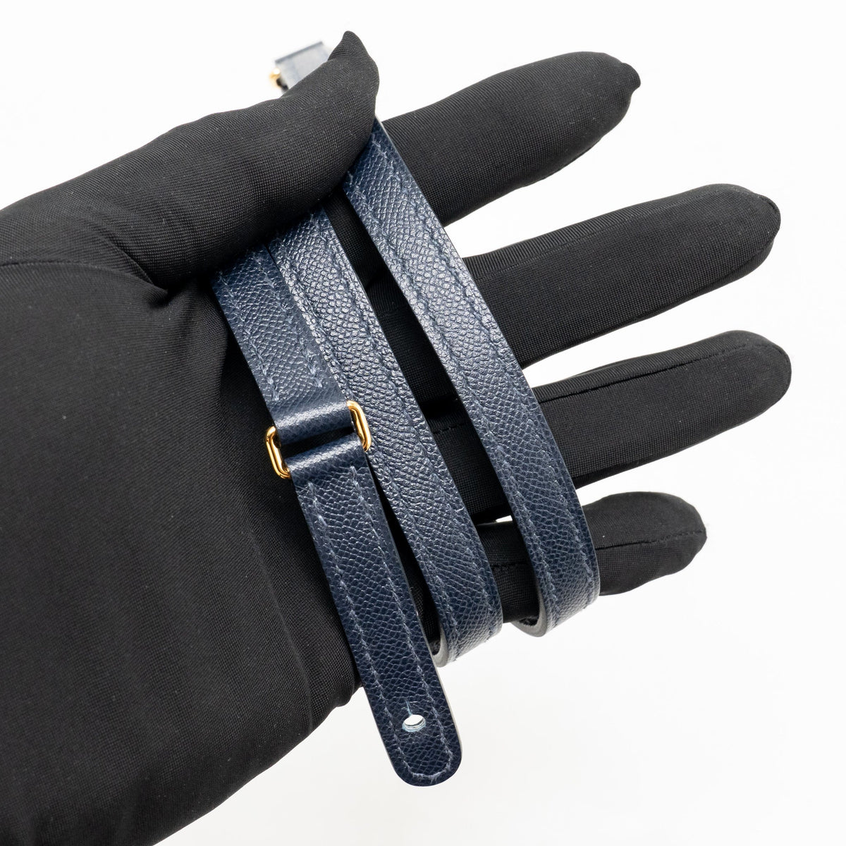 HERMES Charniere to go pouch Madame Blue Nuit GHW