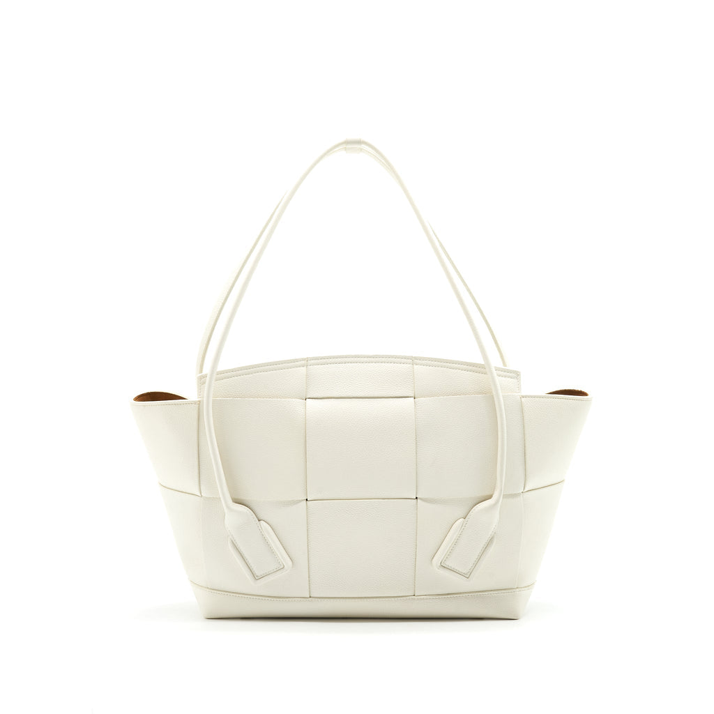 BOTTEGA VENETA  MEDIUM ARCO BAG WHITE