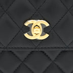 CHANEL PEARL CRUSH VERTICAL PHONE HOLDER