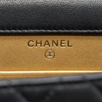 CHANEL PEARL CRUSH VERTICAL PHONE HOLDER