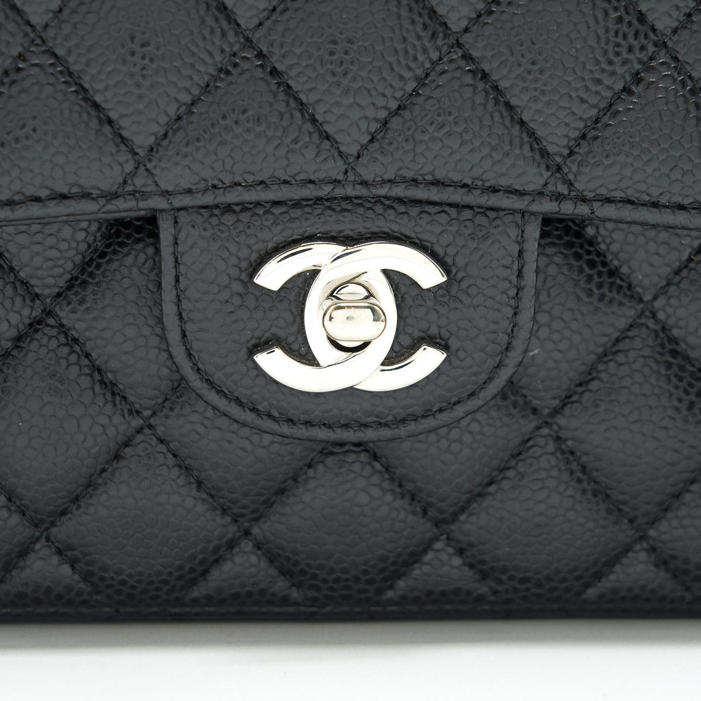 CHANEL CLASSIC SMALL DOUBLE FLAP CAVIAR