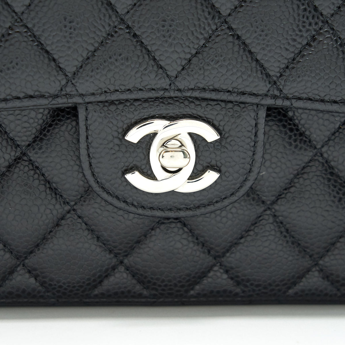 CHANEL CLASSIC SMALL DOUBLE FLAP CAVIAR