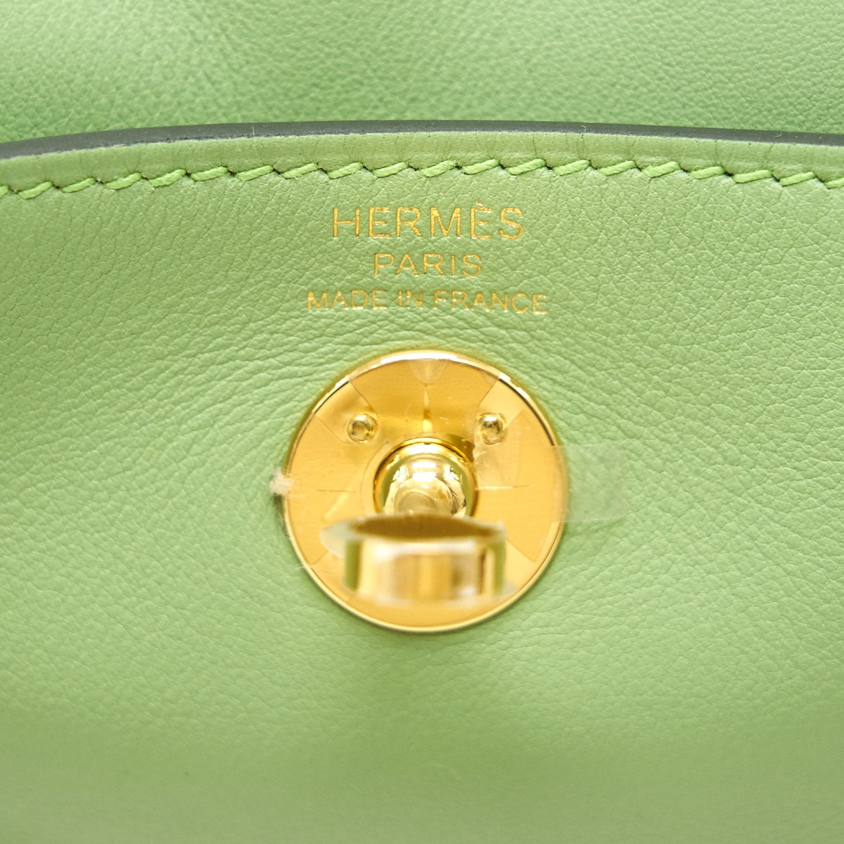 Hermes mini Lindy Vert criquet GHW Swift leather
