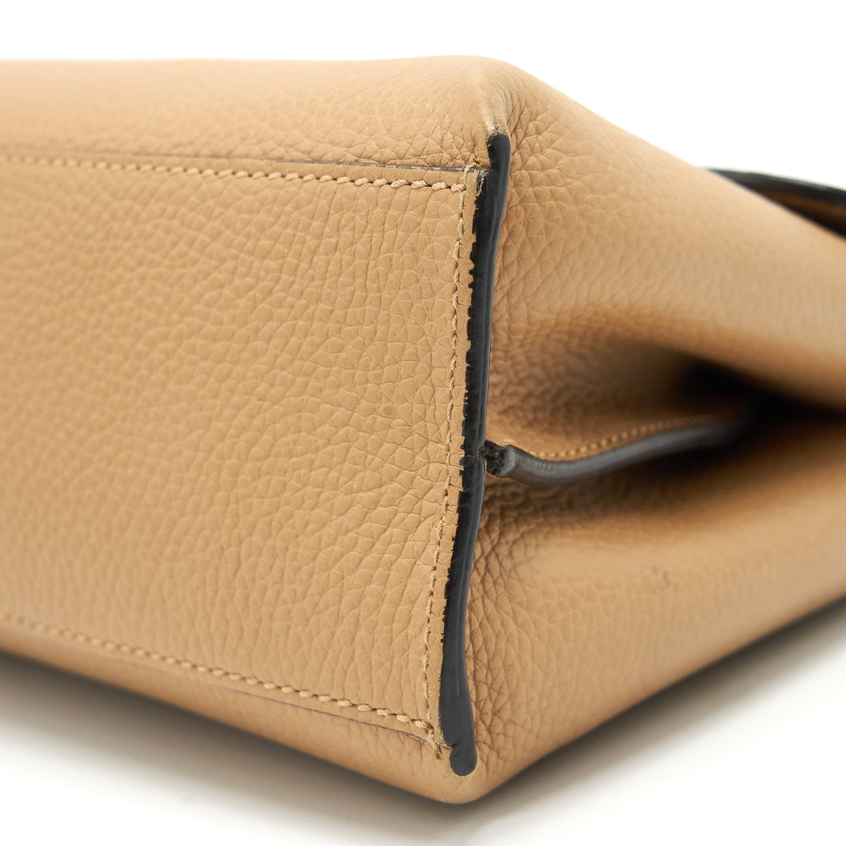 GUCCI BAMBOO DAILY LEATHER TOP HANDLE BAG BEIGE