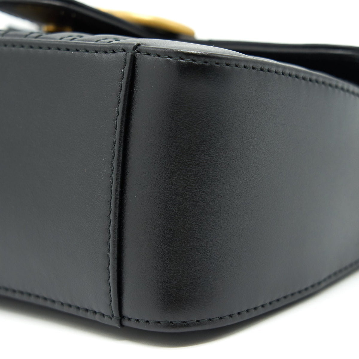 GUCCI GG MARMONT MINI TOP HANDLE BAG BLACK