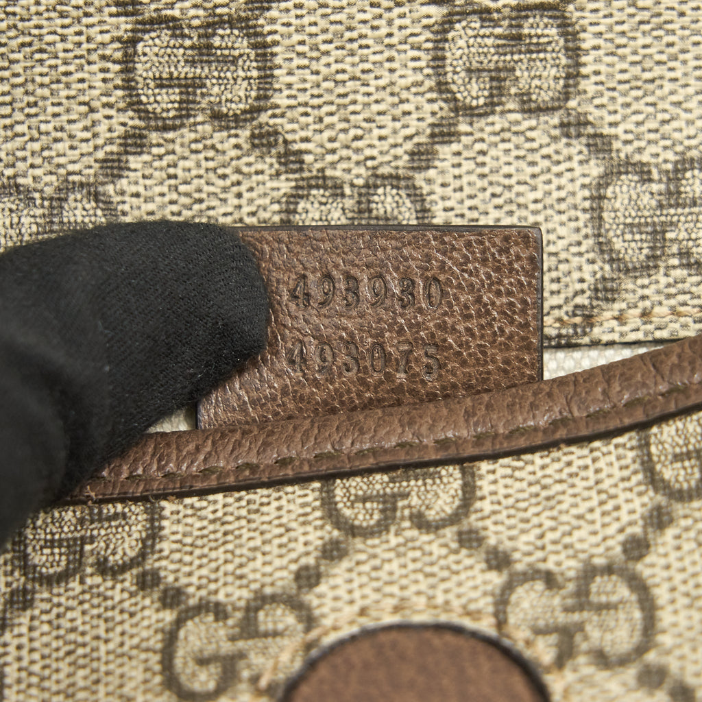 GUCCI GG SUPREME CANVAS BELT BAG