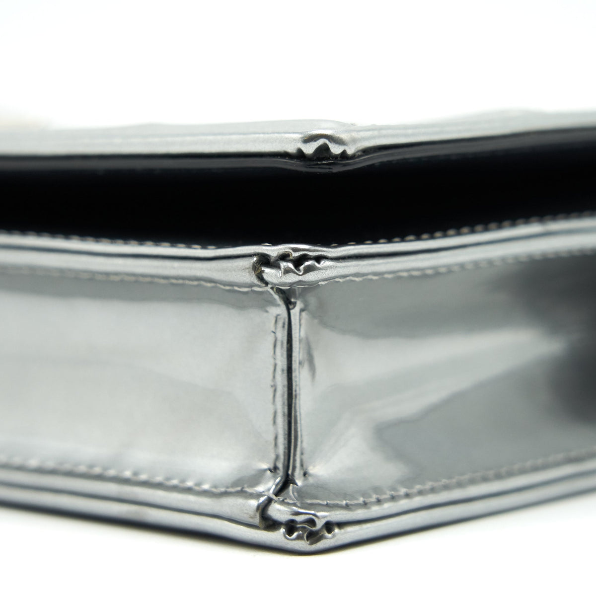 DIOR DIORAMA WALLET ON CHAIN SILVER