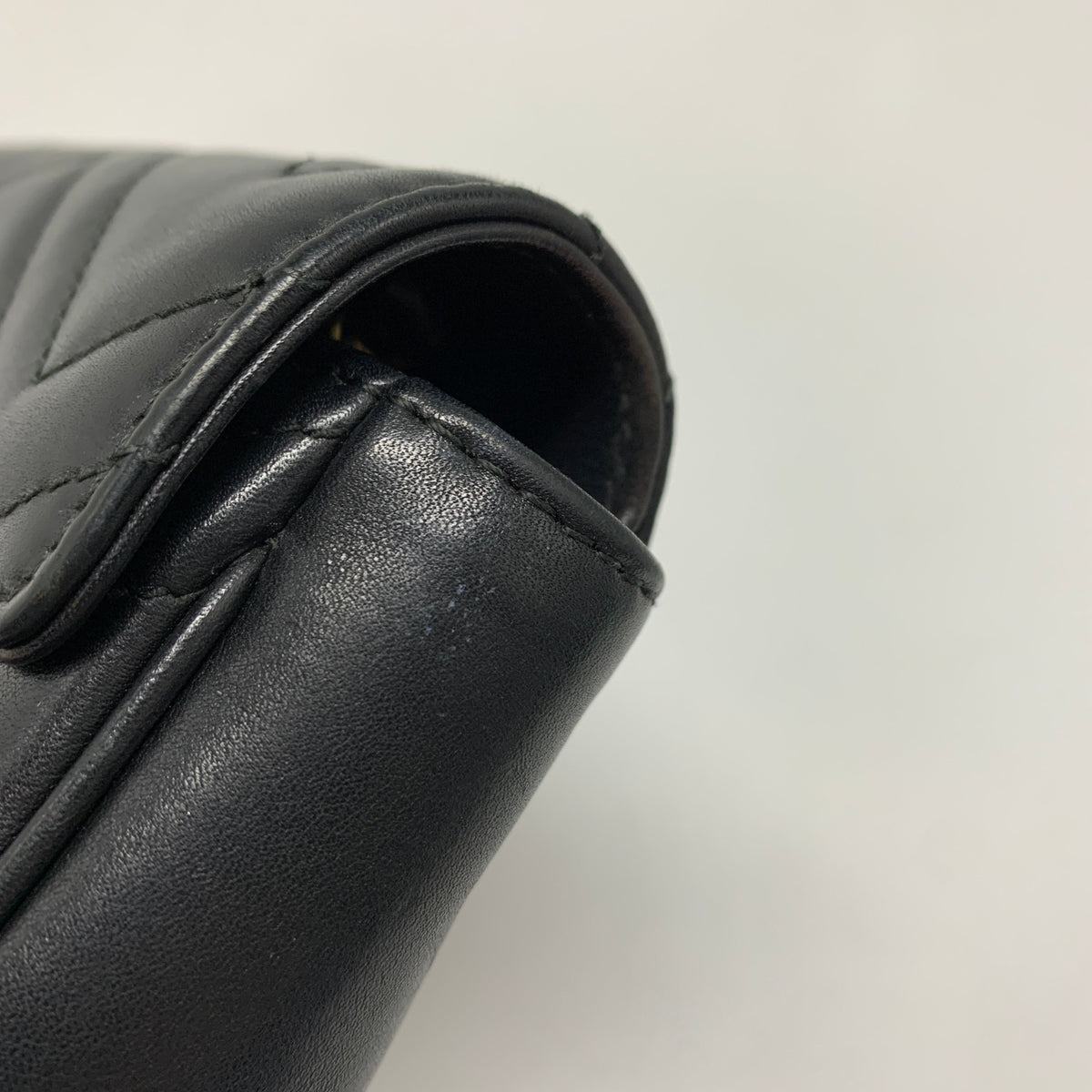 GUCCI GG MARMONT SUPER MINI LEATHER BAG BLACK