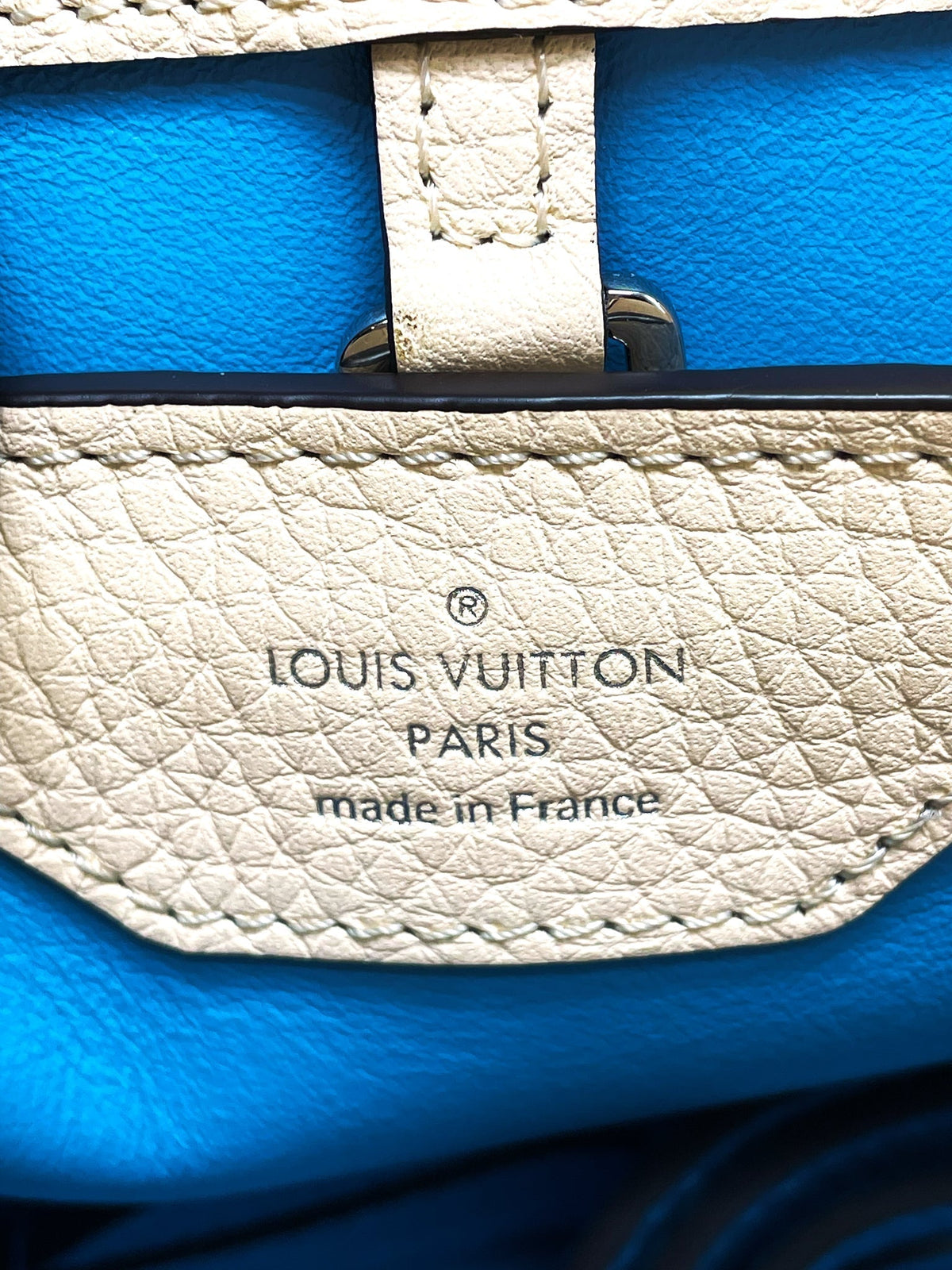 LOUIS VUITTON CAPUCINES MM TAURILLON OMBRÉ BLUE SHW (NEW VERSION)