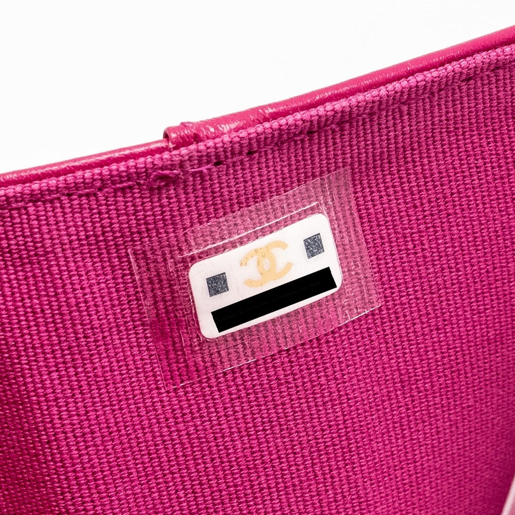 CHANEL MATELASSE BI-FOLD WALLET CAVIAR DARK PINK LGHW (MICROCHIP)