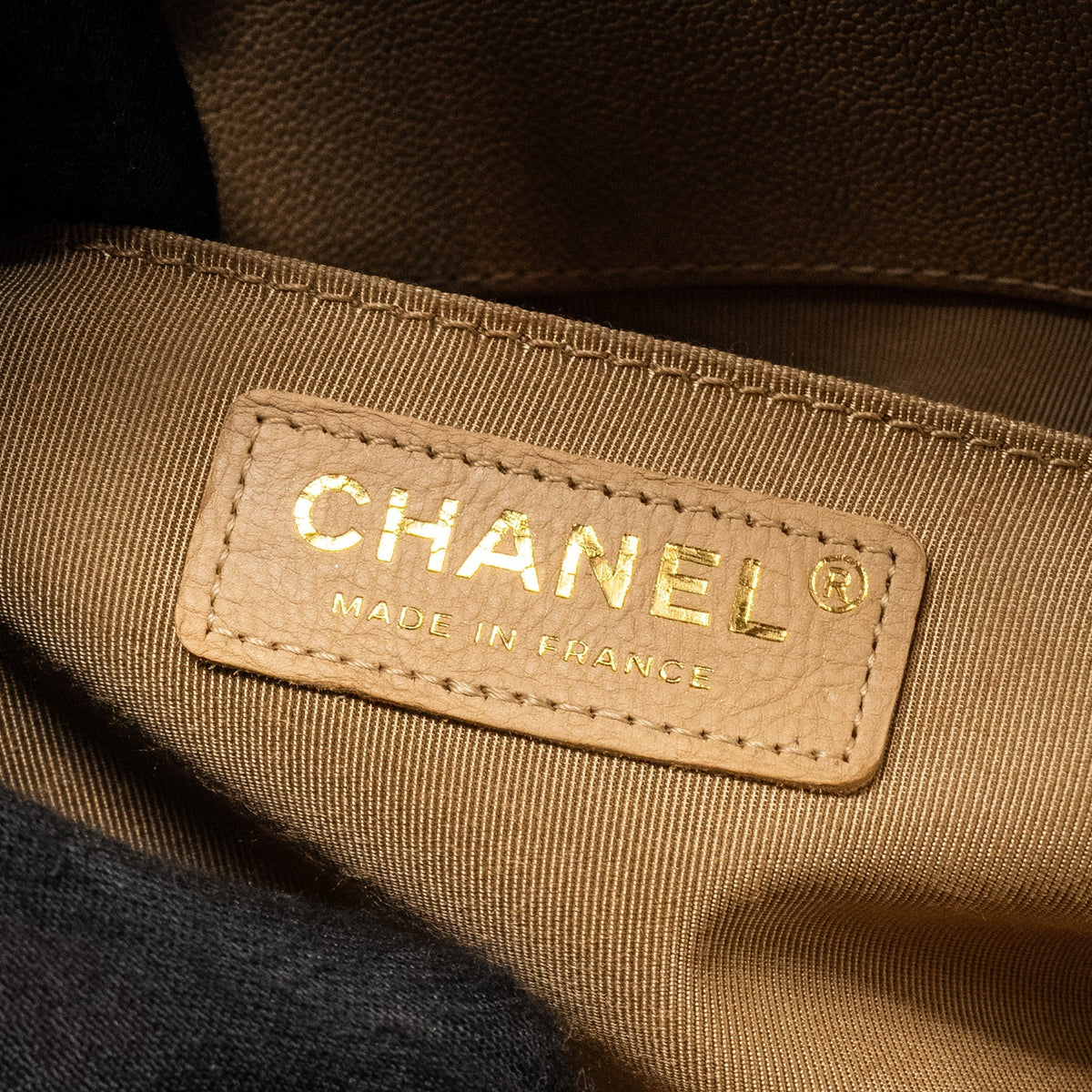 CHANEL MEDIUM BOY BAG CAVIAR BEIGE GHW