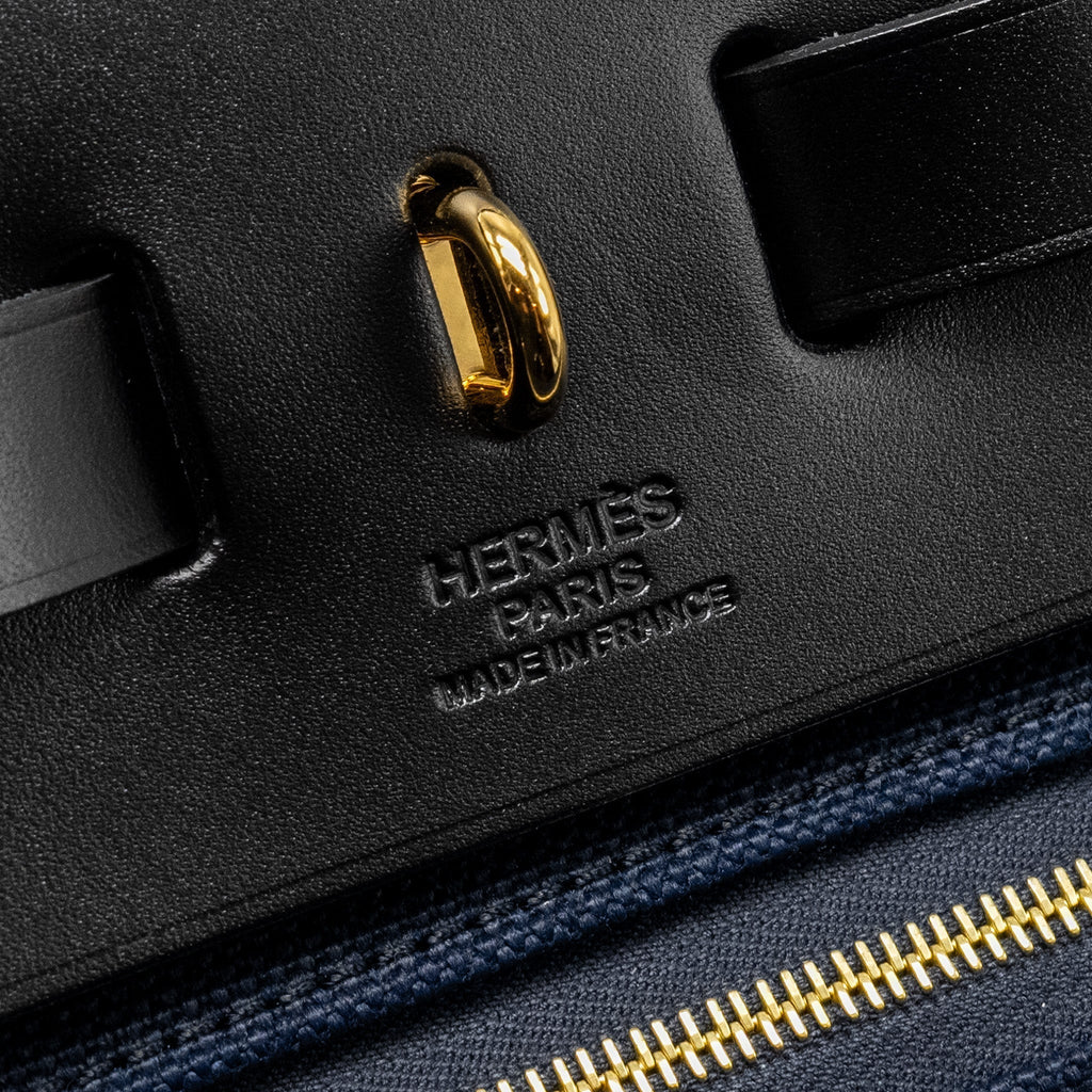 HERMES HERBAG 31 ZIP BAG CANVAS / LEATHER BLUE MARINE / BLACK GHW